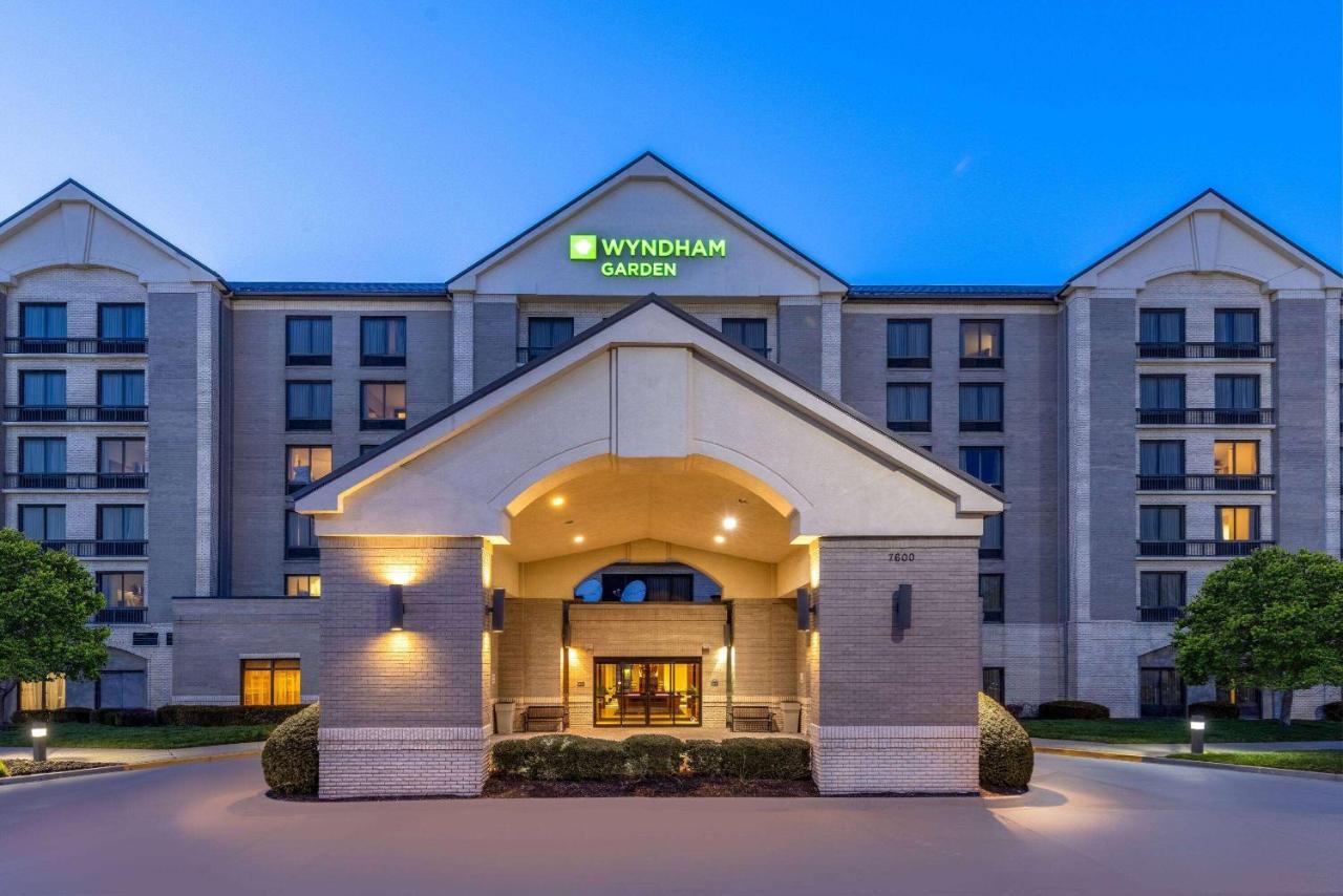 Wyndham Garden Kansas City Airport Exterior photo
